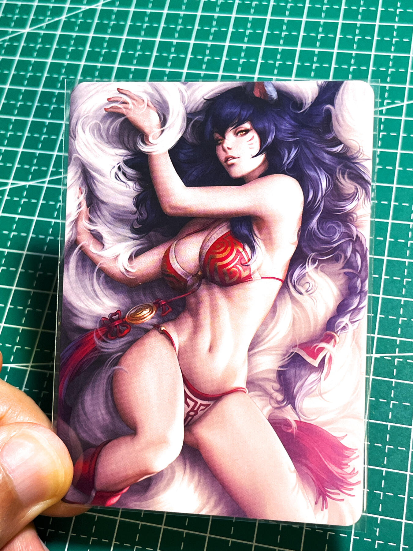 显眼宝24期 个人精选 墨卡文创   单卡系列   LOL 狐狸阿狸 1张  折光彩闪工艺   大卡尺寸63*88