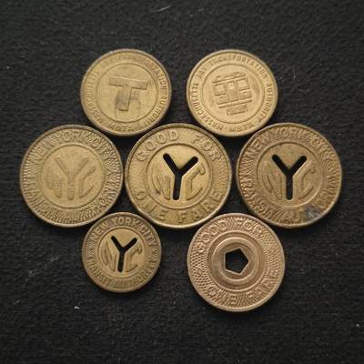 【全场包邮】纯粹捡漏拍445场 - 【代币】世界各国各类交通代币7枚一组