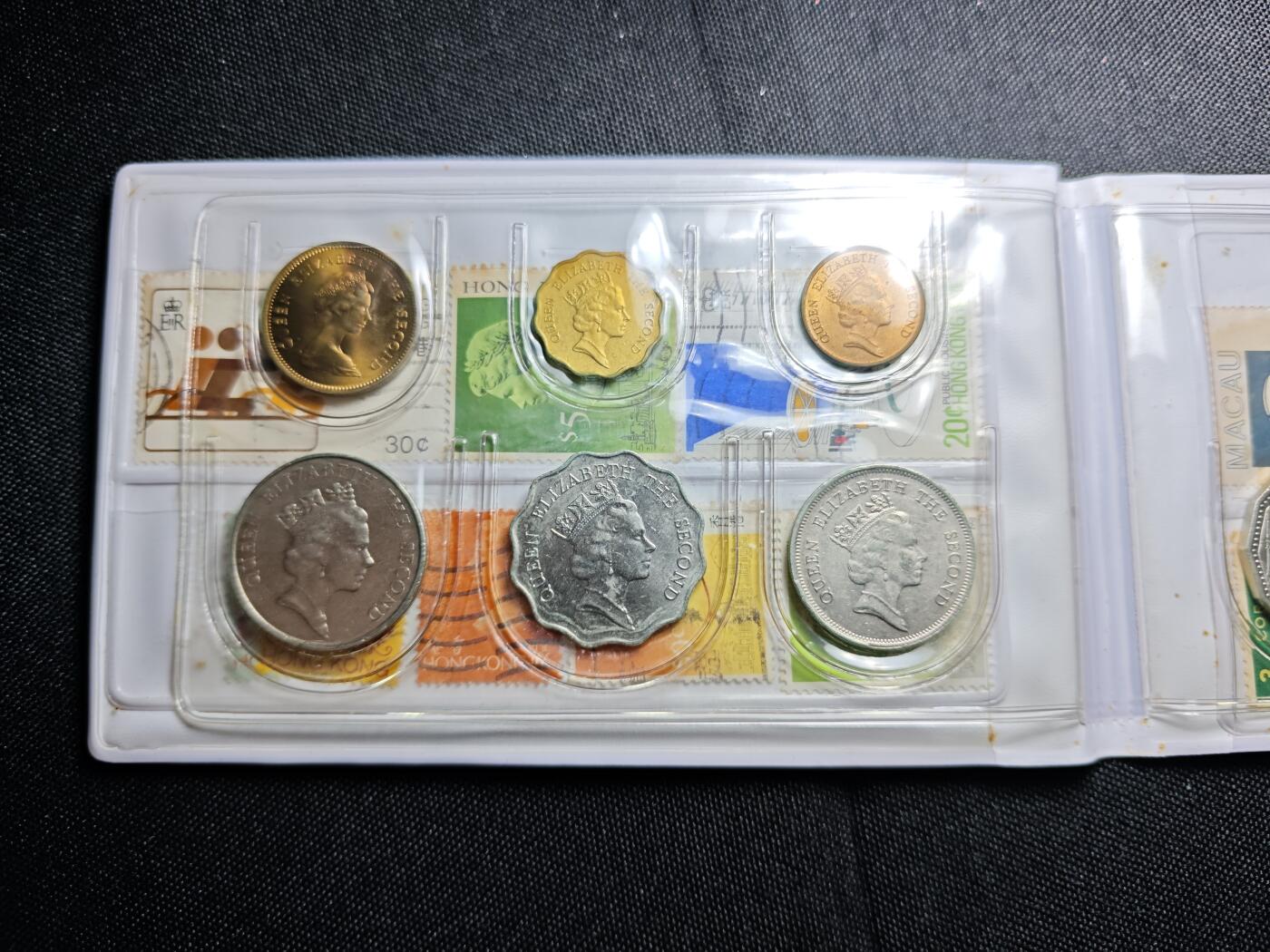 KK钱币收藏小铺 《批量/好品散币 套币 银币》专场 2月预留时间 周末发货  香港套币 带邮票 样式少见