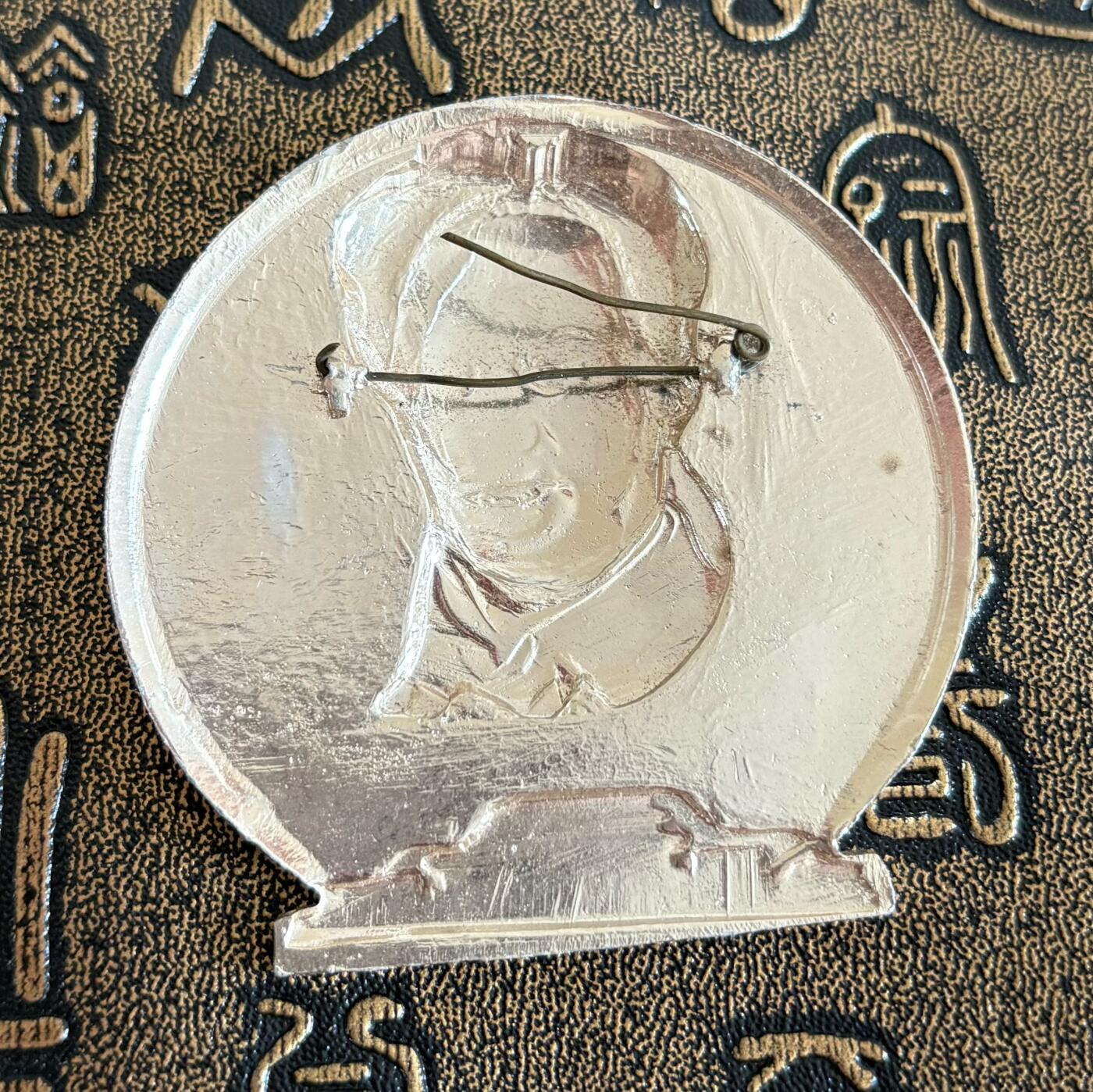毛主席纪念章
