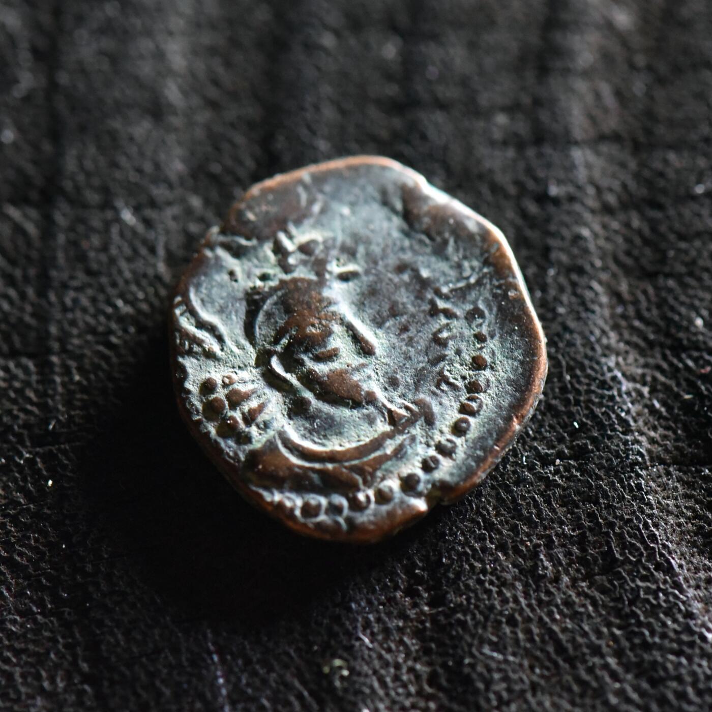 【良泉】【直播场】第三十五期，172组 银器、银饰、西方古代钱币专场，8月7日晚19.30点开拍！ 【罕见】【美品】公元290-320年【萨珊-贵霜沙】霍米兹德一世，背【错配卑路斯】湿婆神像（不是阿胡拉·玛兹达版）铜币，1.94克