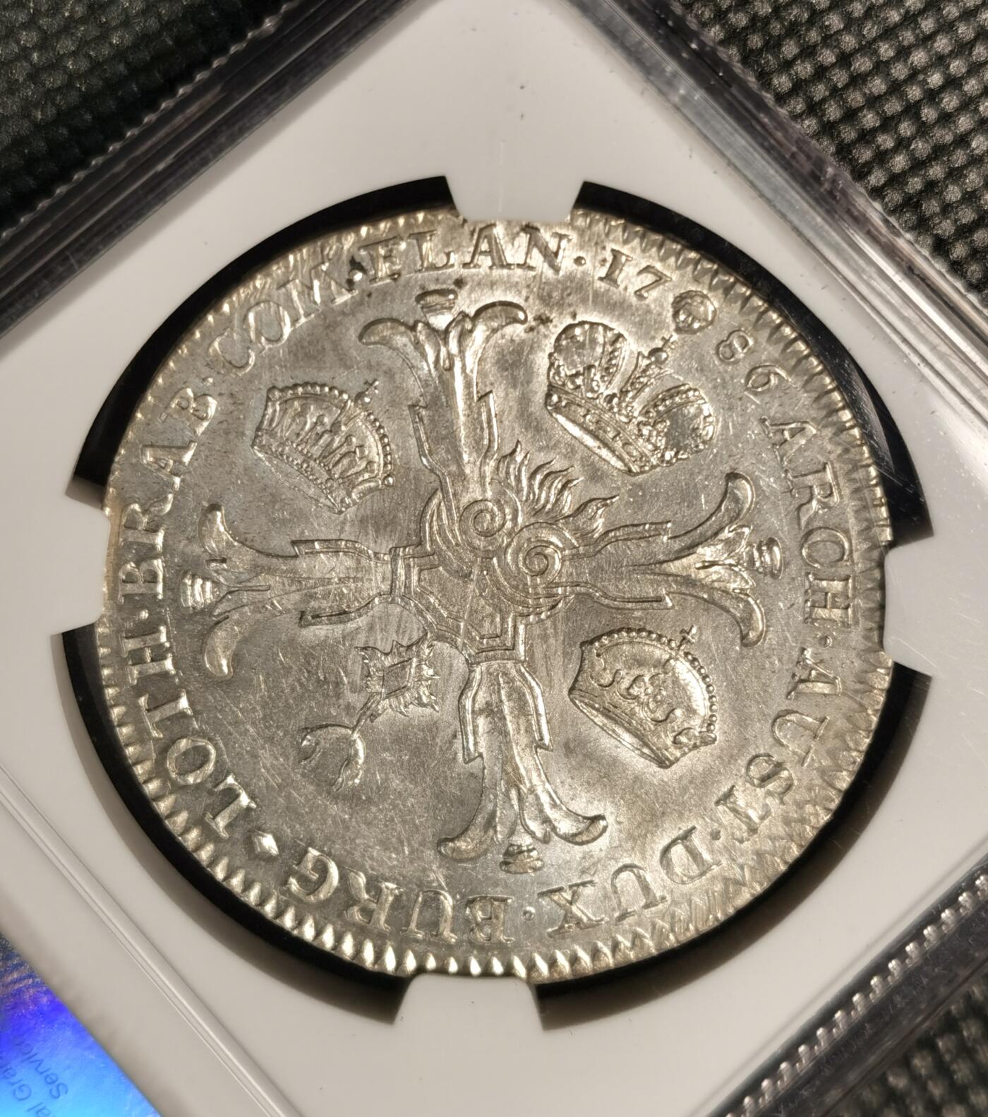  甄臻铺-世界币章拍卖（第26期），送拍享返佣金等优惠多多 NGC-AUD 1786年奥属尼德兰，弗朗茨二世1泰勒大银币，少见头像，少见好品