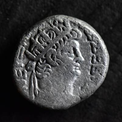 【良泉】【直播场】第三十五期，172组 银器、银饰、西方古代钱币专场，8月7日晚19.30点开拍！ - 13.17克【藏家出品B】【古罗马·行省】埃及行省【暴君 尼禄】少见象盔 四德拉克马银币，亚历山大港造币厂打制