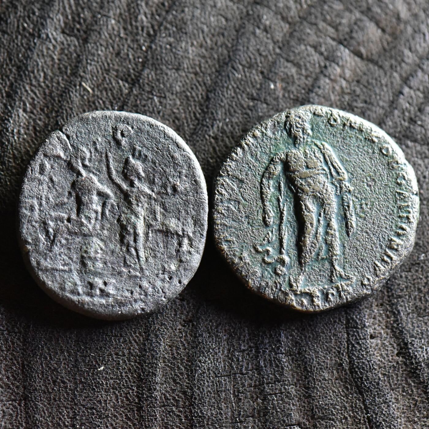 【良泉】【直播场】第三十五期，172组 银器、银饰、西方古代钱币专场，8月7日晚19.30点开拍！ 【藏家出品C】【古罗马·行省2枚】公元238-244年马其顿行省，戈尔迪安三世+公元196–217年【暴君埃拉伽巴路斯】马恰诺波利斯，莫西亚行省，医神大铜币，总重18.54克