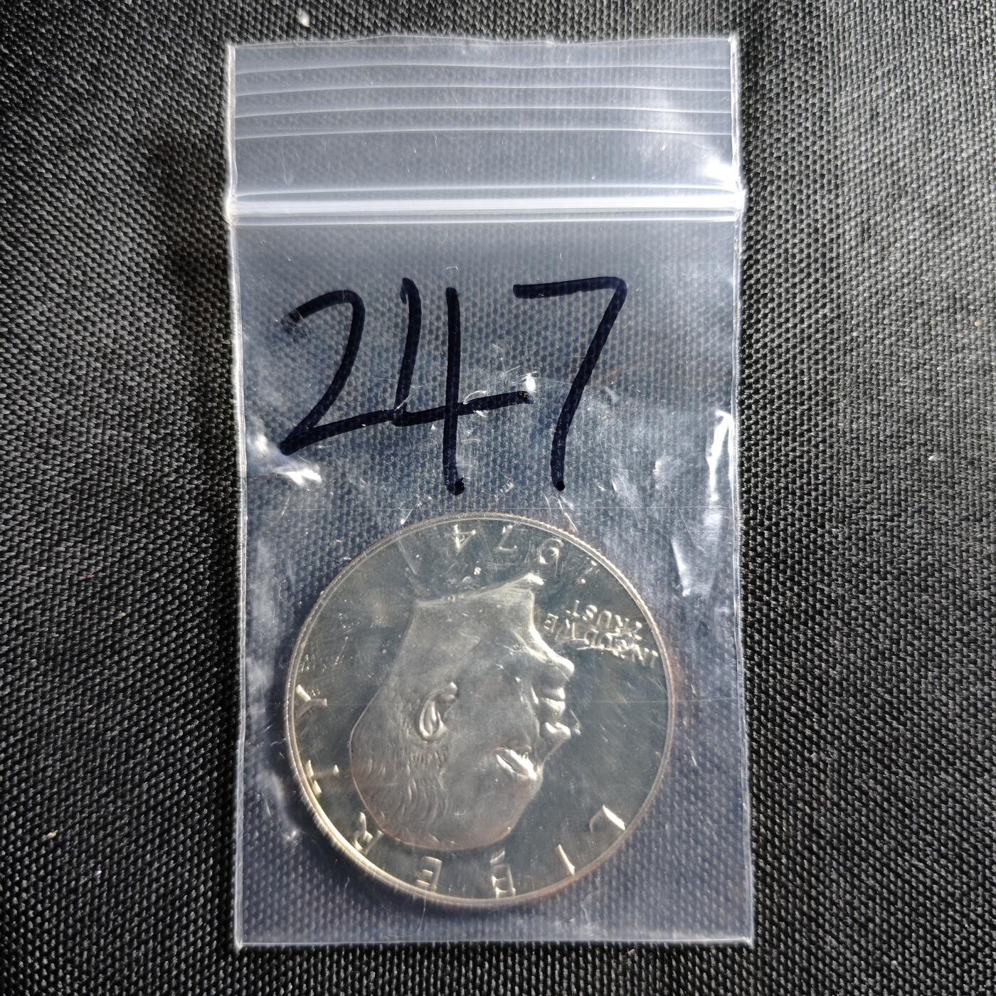 KK钱币收藏小铺 《批量/好品散币 套币 银币》专场 2月预留时间 周末发货  1974美国1元 艾克大一元精制币