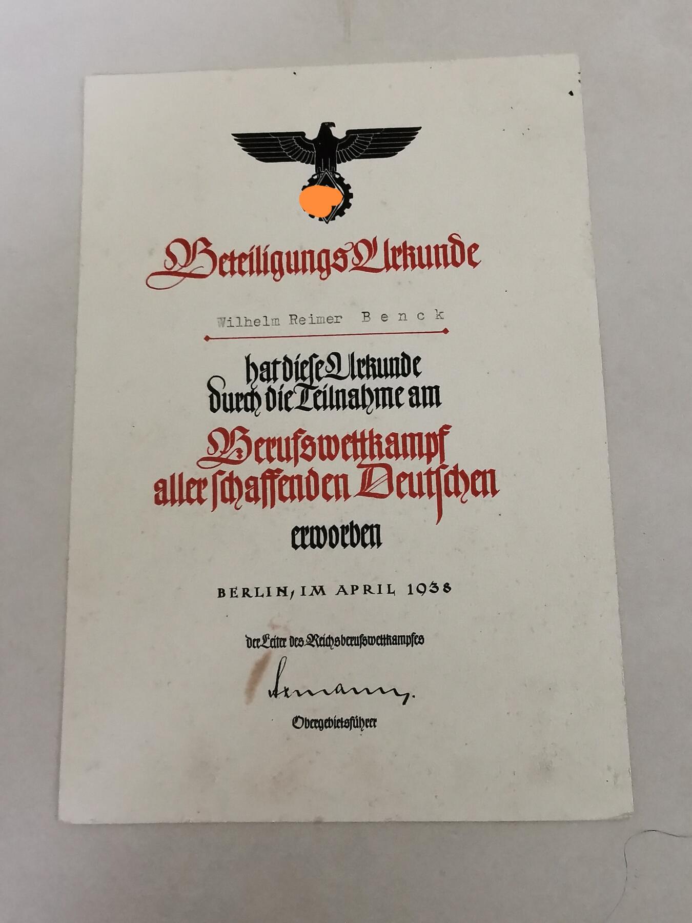 老王徽章第137期 德三时期1938年德国青年职业技能竞赛参与证书    尺寸21×14cm