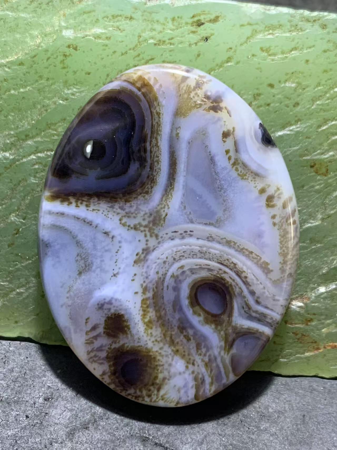 精美高玉化千层草花纹海洋玉髓吊坠一个！