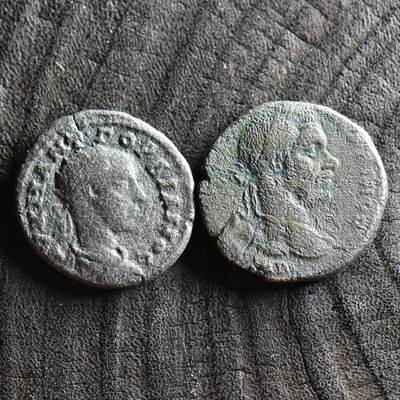 【良泉】【直播场】第三十五期，172组 银器、银饰、西方古代钱币专场，8月7日晚19.30点开拍！ - 【藏家出品C】【古罗马·行省2枚】公元238-244年马其顿行省，戈尔迪安三世+公元196–217年【暴君埃拉伽巴路斯】马恰诺波利斯，莫西亚行省，医神大铜币，总重18.54克