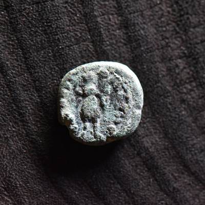 【良泉】第36期【直播场】8月21日晚19.30点开拍！173组，西方古代钱币、杂项专场 -  公元1-2世纪【埃兰】奥罗德斯二世“娜娜-阿尔忒弥斯女神，持弓版”铜币，3.55克