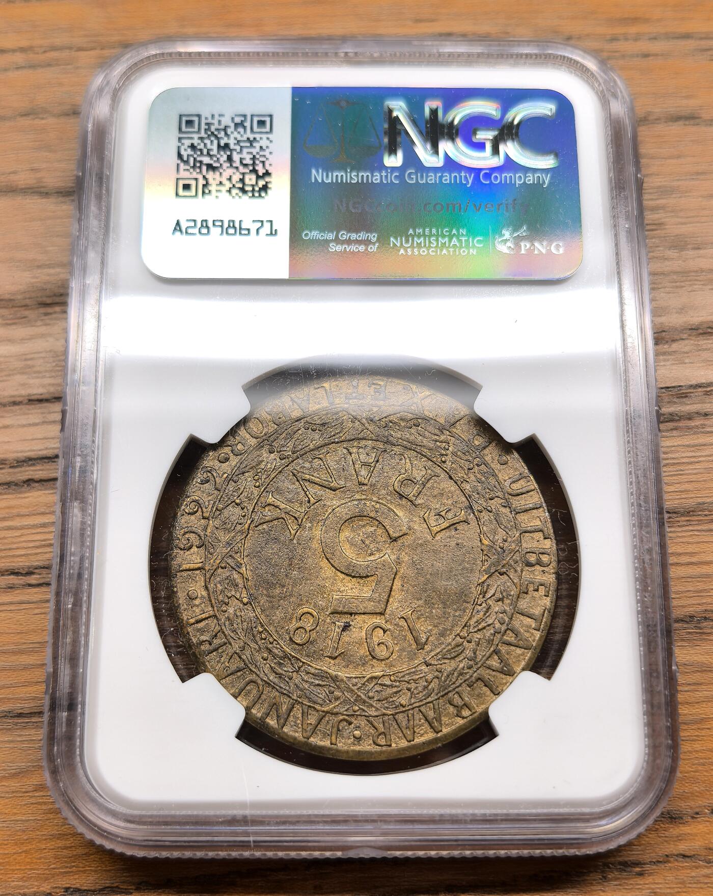 凡希社世界钱币微拍月度大拍（2025/07） 1918比利时德占根特5F大铜NGC-MS62，镀层完好，一战有名的围城币。