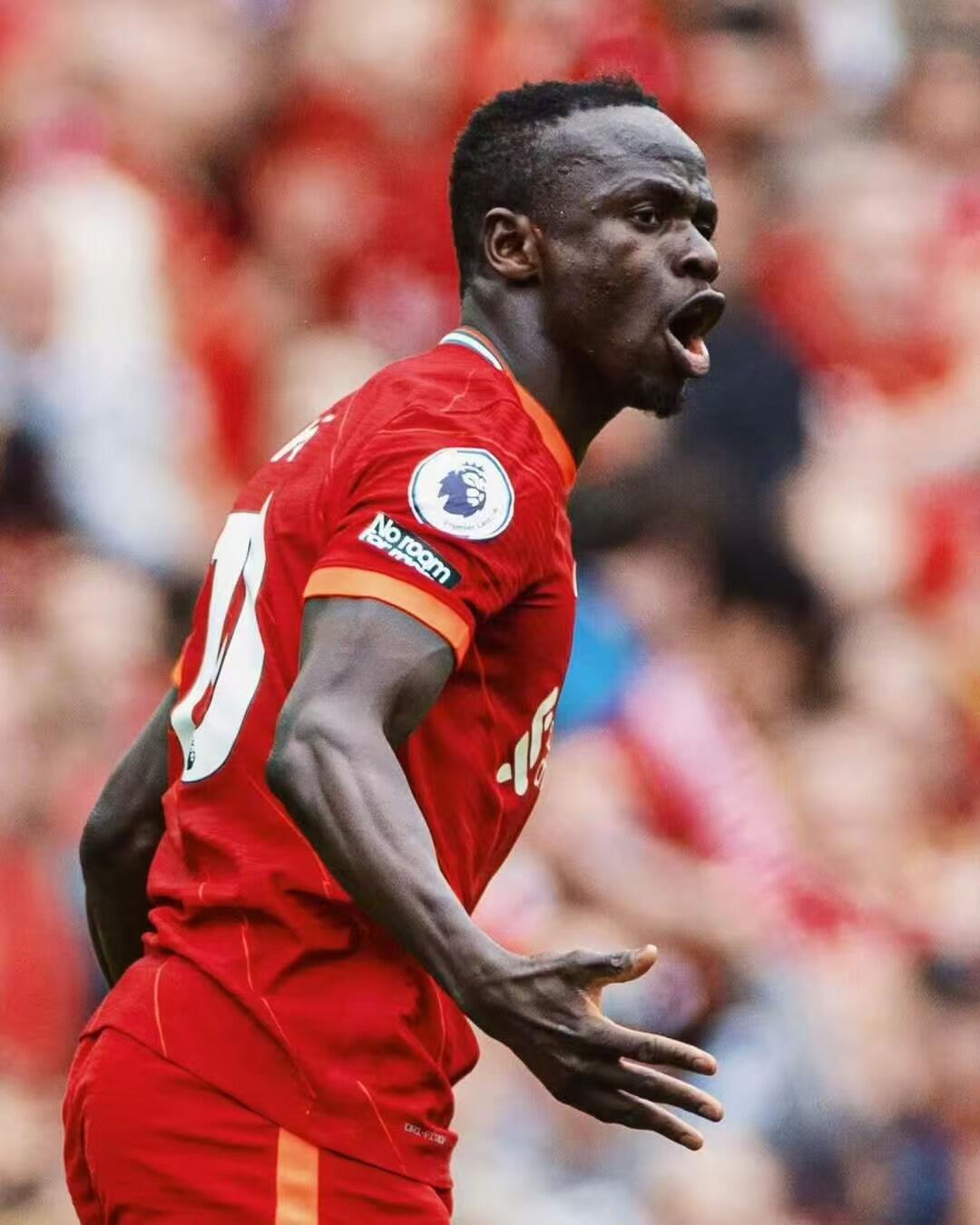 零元拍：赛迪奥-马内亲签利物浦足球俱乐部官方签字卡！尺寸： 203×152 MM