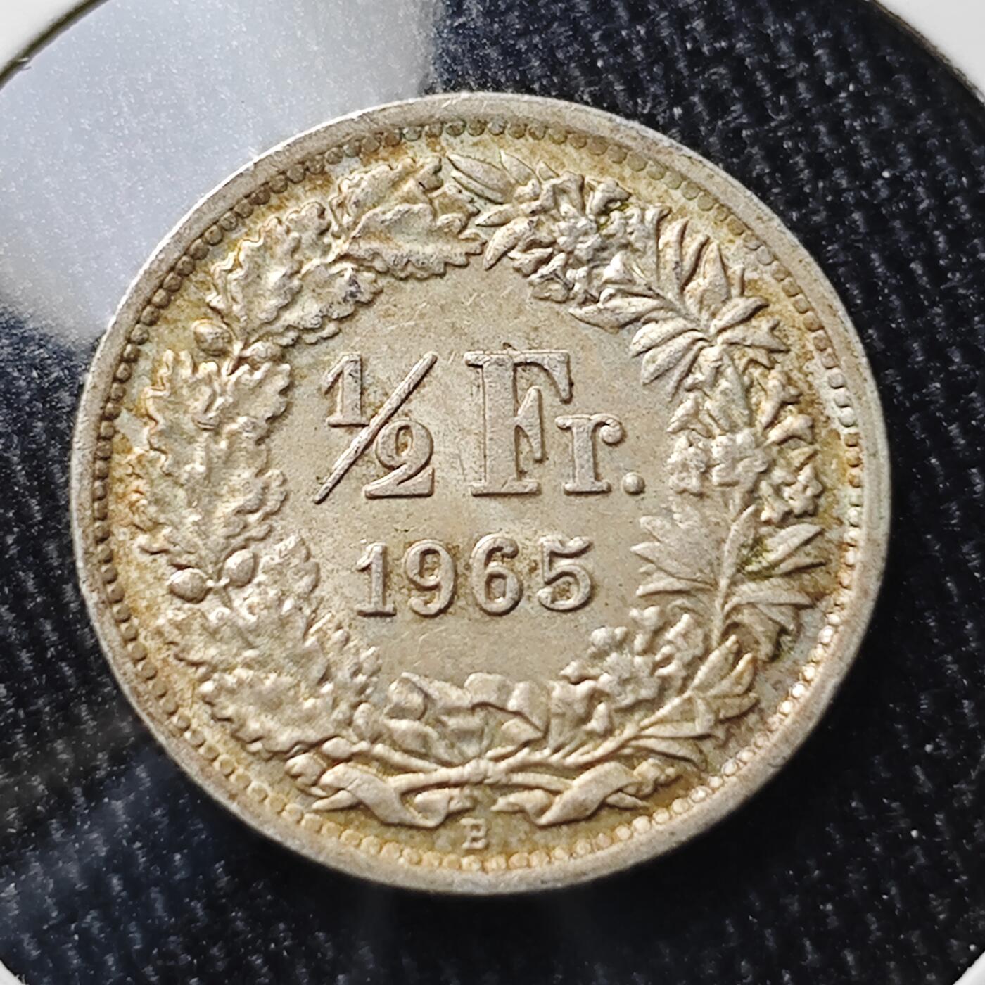 KK钱币收藏小铺 《批量/好品散币 套币 银币》专场 2月预留时间 周末发货  1965瑞士0.5法郎银币 品不错