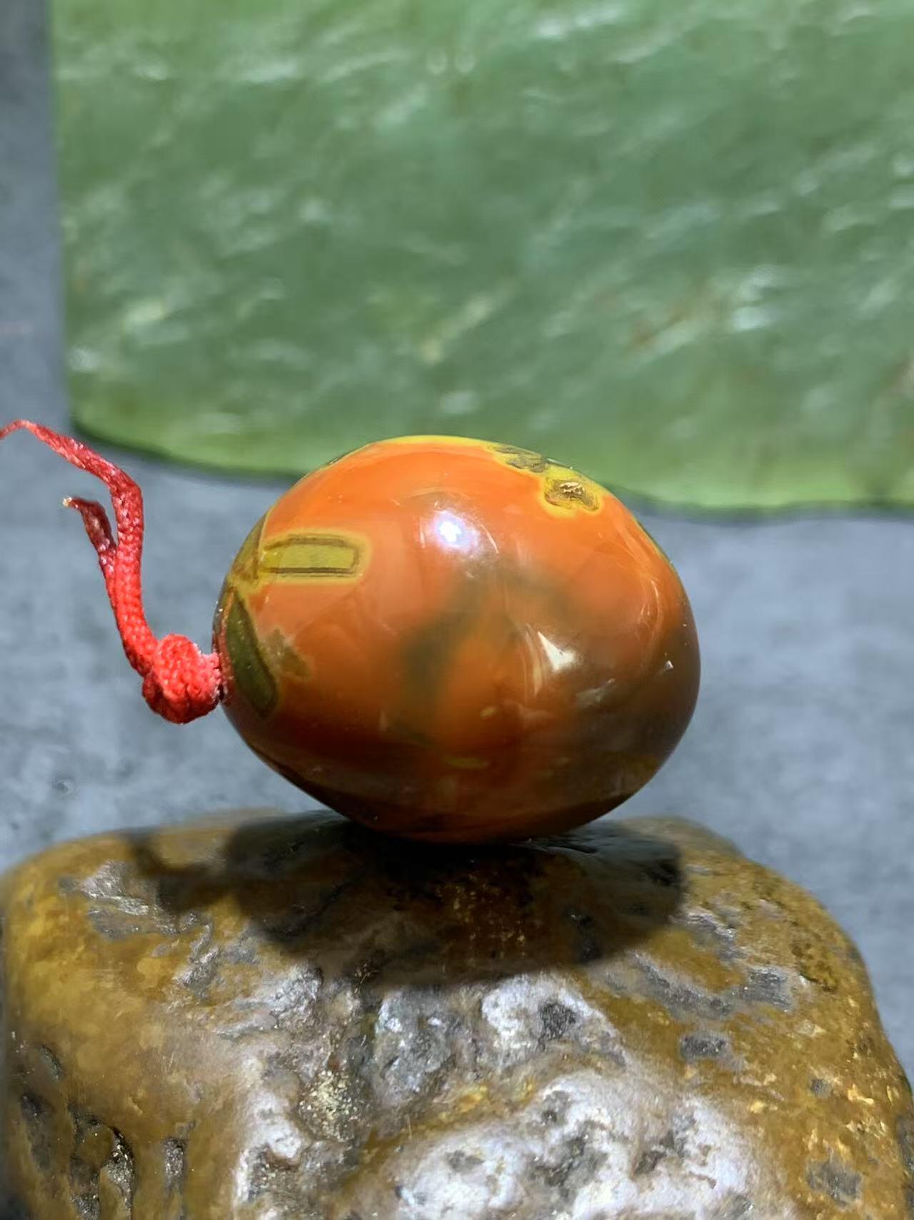 精美草花纹战国红玛瑙佛头三通一套
