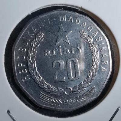沼泽如烟--第795场 - 马达加斯加 1999年20阿里亚里