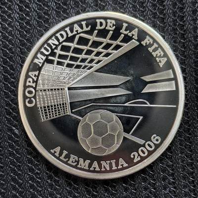 道一币馆币章第一百三十九场 - 巴拉圭2004年06年德国世界杯1瓜拉尼精制银币 27g 900S 50000