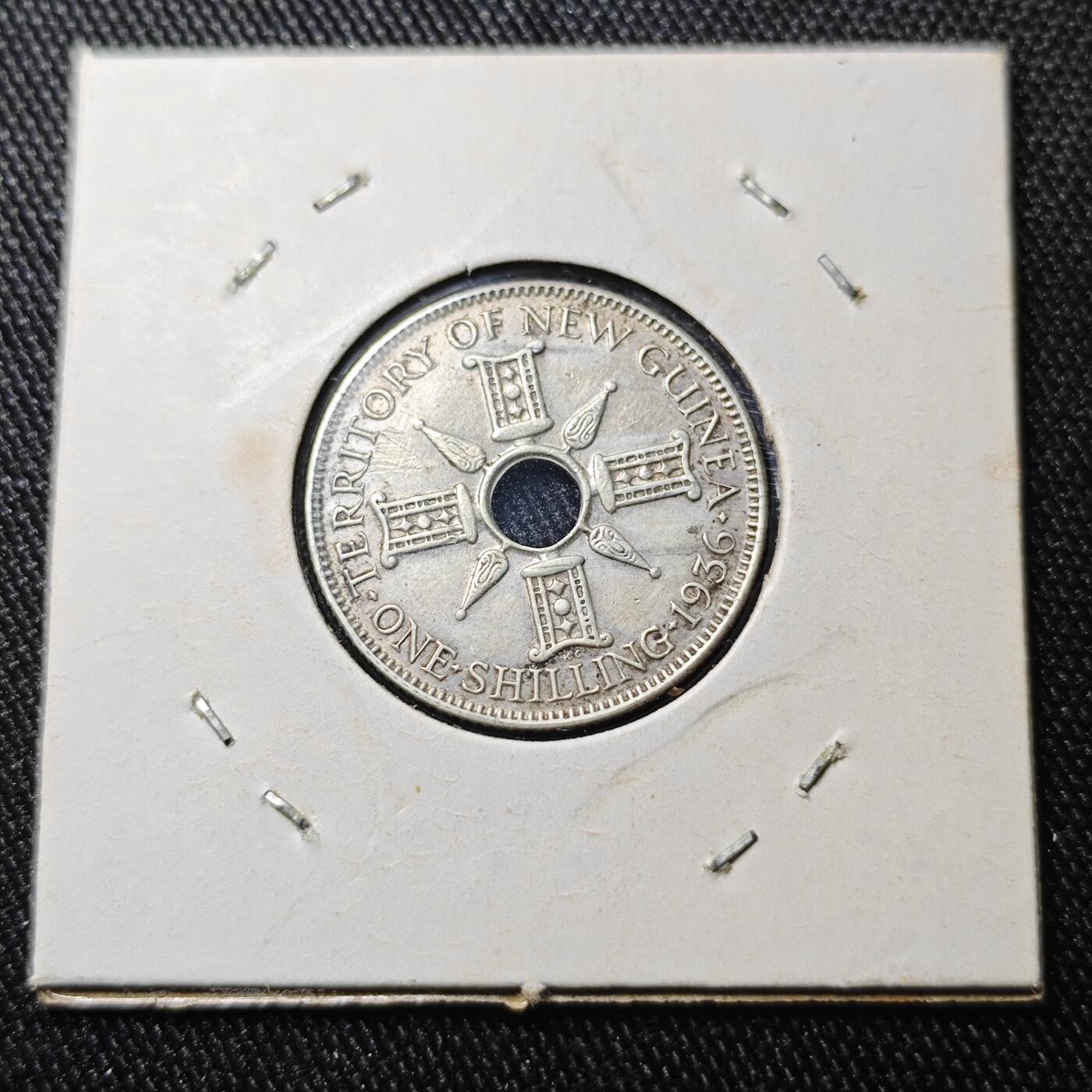 KK钱币收藏小铺 《批量/好品散币 套币 银币》专场 2月预留时间 周末发货 1936英属新几内亚 1先令银币