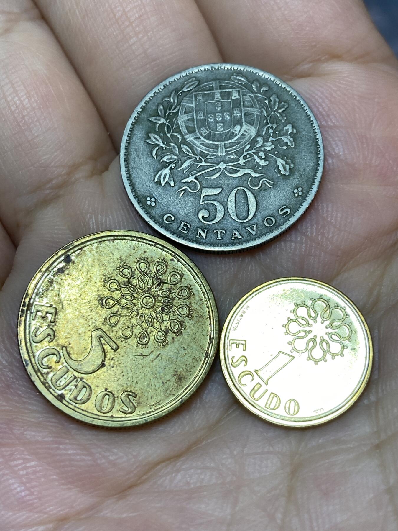 2025年第七十一场(总第九十七场）外国好品散币(免佣金) 葡萄牙🇵🇹3枚：1961年50分，1995年5埃斯库多，1994年1埃斯库多