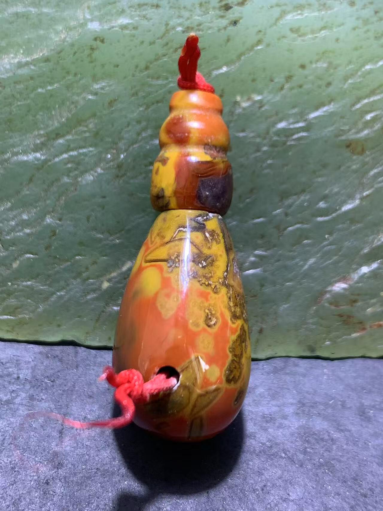 精美草花纹战国红玛瑙佛头三通一套