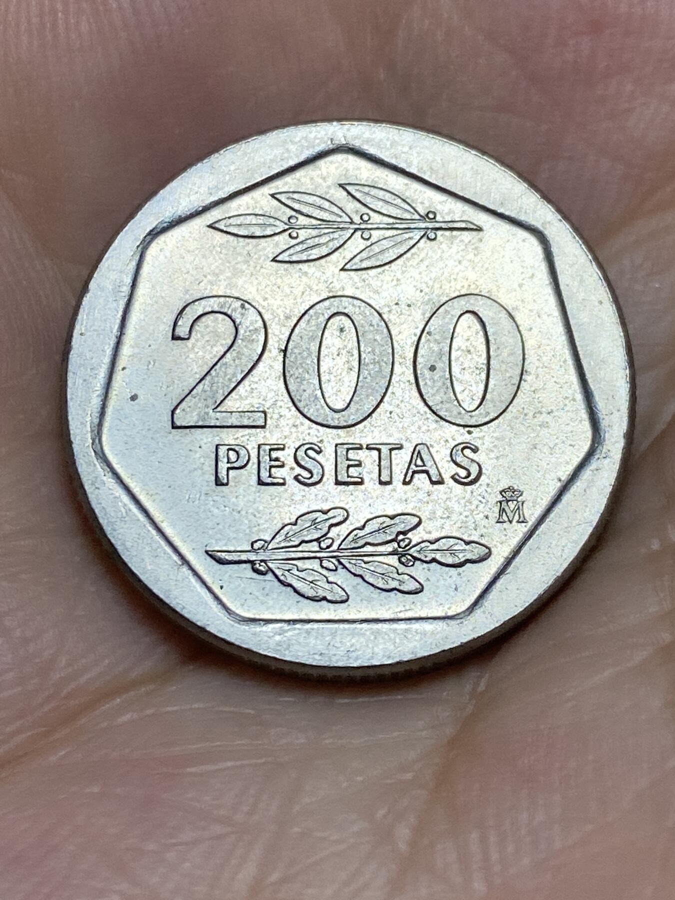 2025年第七十一场(总第九十七场）外国好品散币(免佣金) 原光好品–西班牙🇪🇸1986年200比塞塔厚币(首发年仅发行3年)