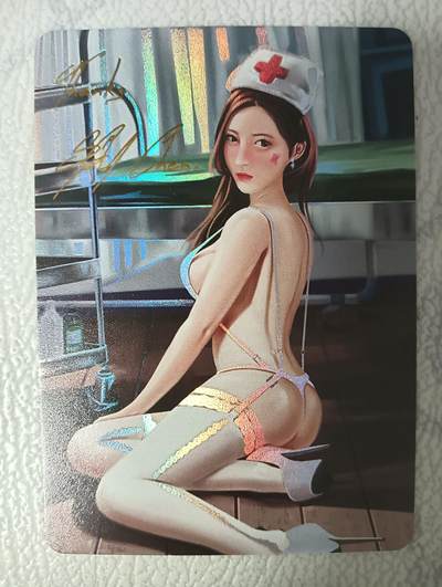 花开卡拍第32期（7月27号周日截拍，品控勿拍!!!拍品不寄存，运费5元，自制卡难免瑕疵，可能存在轻微撞角爆边等出厂瑕疵，品控介意勿拍！） - SGY满赠卡 烫金彩闪护士单卡