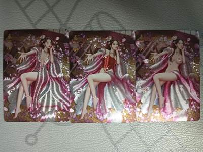 花开卡拍第32期（7月27号周日截拍，品控勿拍!!!拍品不寄存，运费5元，自制卡难免瑕疵，可能存在轻微撞角爆边等出厂瑕疵，品控介意勿拍！） - 燎原如梦令红楼一梦 粗闪 秦可卿 三渐变