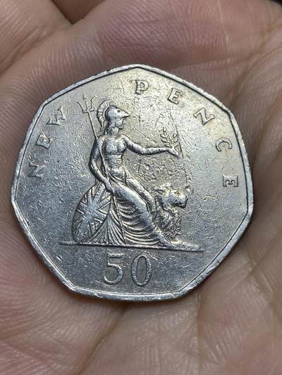 2025年第七十一场(总第九十七场）外国好品散币(免佣金) - 英国🇬🇧1969年50新便士(伊丽莎白二世中年花冠，十进制第一版首发年)