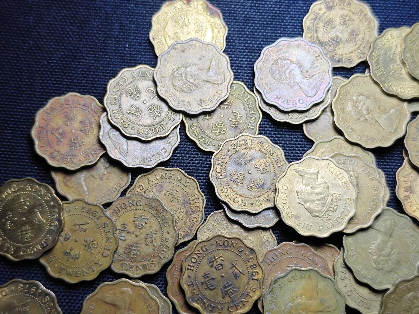 KK钱币收藏小铺 《批量/好品散币 套币 银币》专场 2月预留时间 周末发货  香港女王2毫铜币85枚