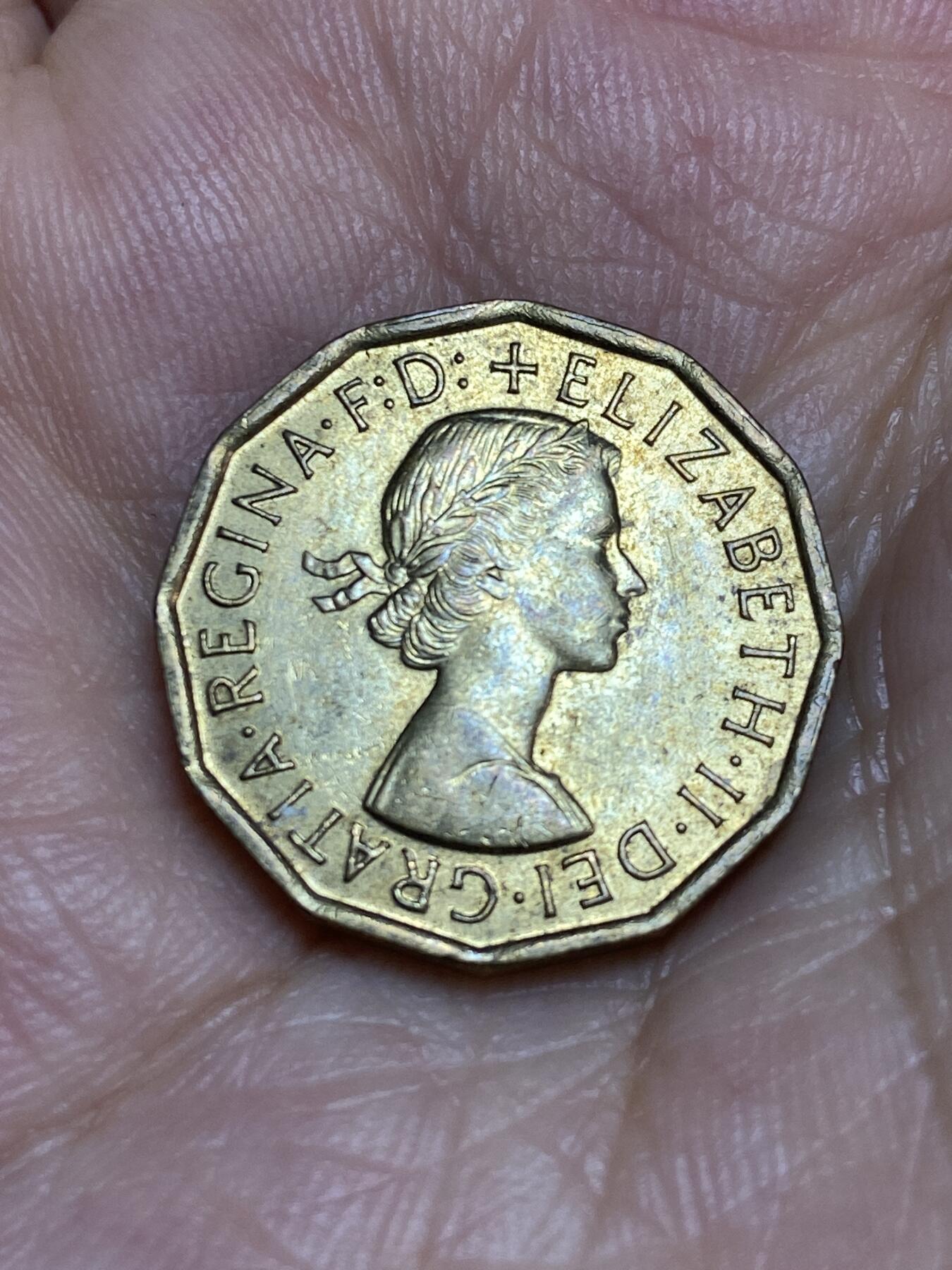 2025年第七十二场(总第九十八场）外国好品散币(免佣金) 英国🇬🇧1967年3便士(伊丽莎白二世青年桂冠，第二版普制币关门年)