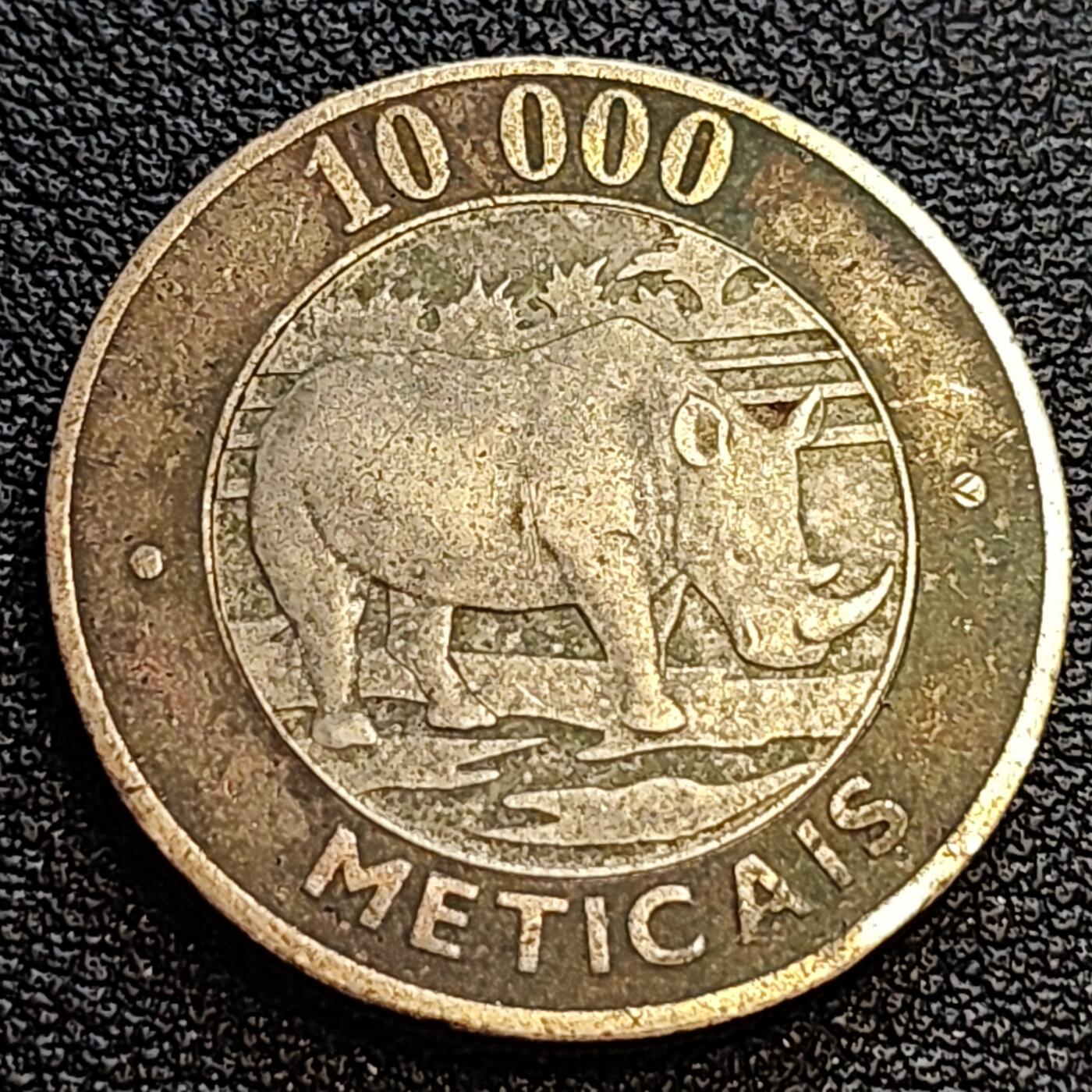 泉币菌-第63场-精品场 2003年 莫桑比克 10000 1万 梅蒂卡尔 双色币 犀牛 27mm