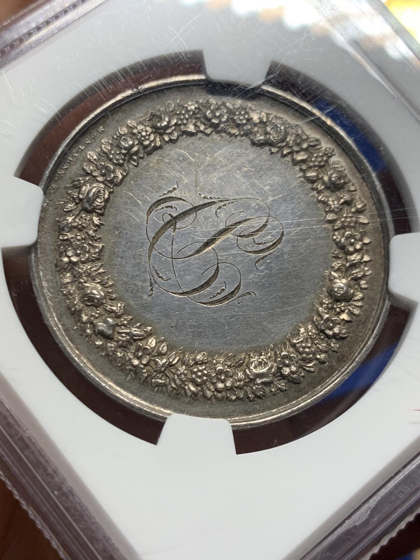 《竞宝斋》第405场 周日，周一，2场连拍 （全场包邮） NGC MS61 法国银质婚章 丰饶角边铭 34mm