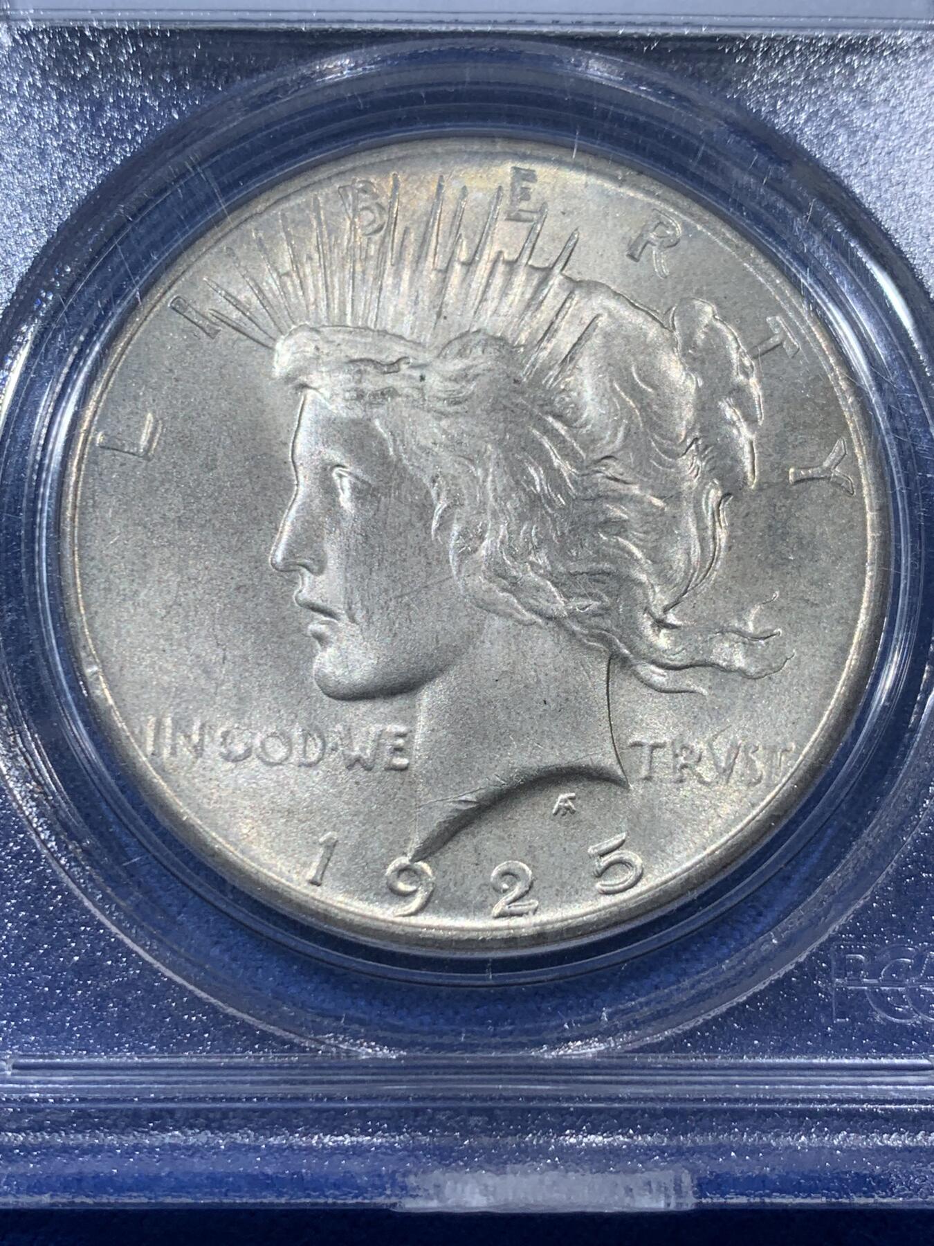 《竞宝斋》第405场 周日，周一，2场连拍 （全场包邮） PCGS MS65 美国1925年和平女神1美元大银币 年份少见 老盒丝滑