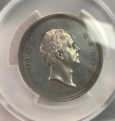 掌中浮雕-藏着的欧洲第032场 PCGS SP61 ：1824年英国作家司哥特银章，53mm