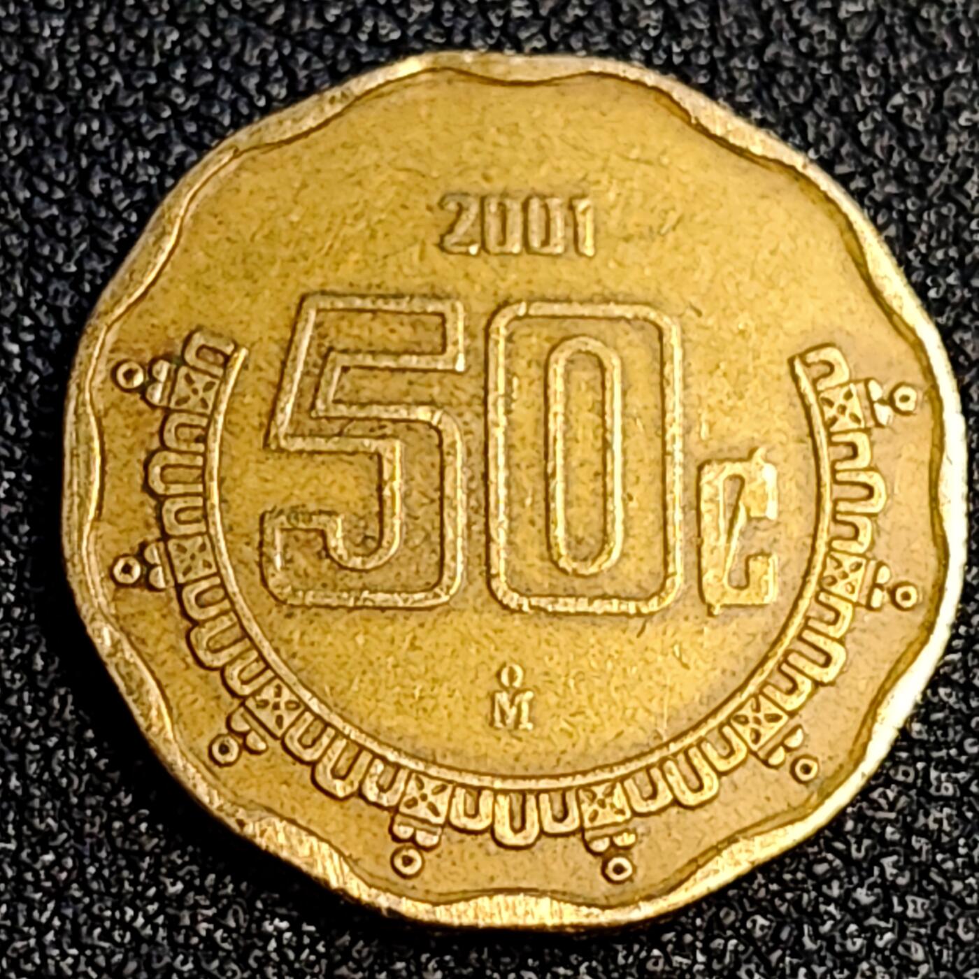 泉币菌-第64场-精品场 2001年 墨西哥50分铝青铜币 鹰蛇玛雅文化 22mm