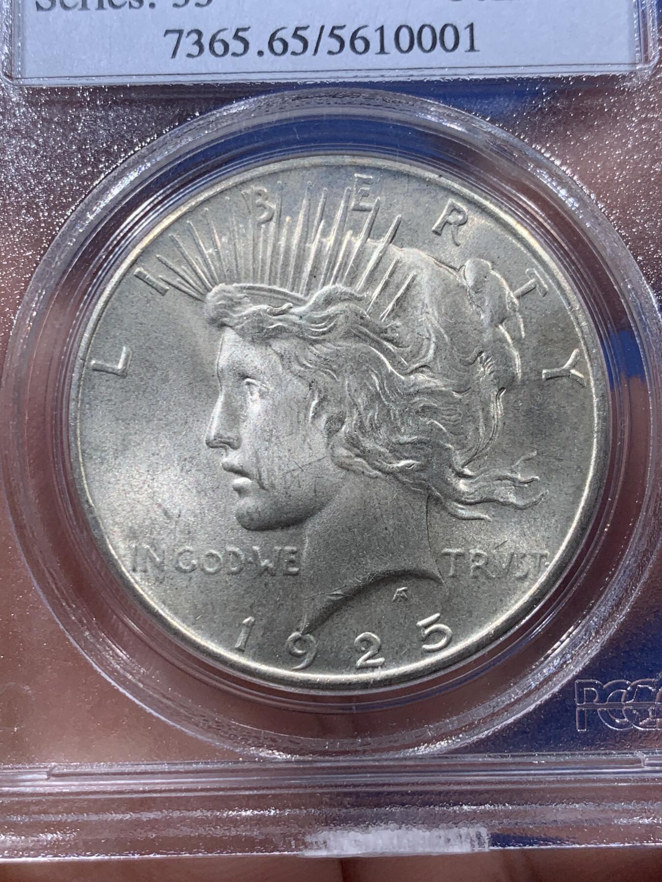《竞宝斋》第405场 周日，周一，2场连拍 （全场包邮） PCGS MS65 美国1925年和平女神1美元大银币 年份少见 老盒丝滑