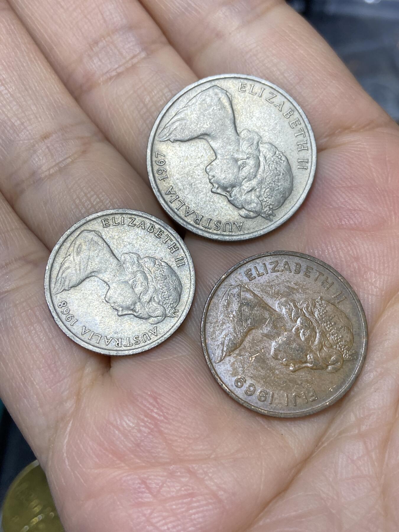 2025年第七十一场(总第九十七场）外国好品散币(免佣金) 3枚：澳大利亚🇦🇺1967年10分，1968年5分，斐济🇫🇯1969年2分