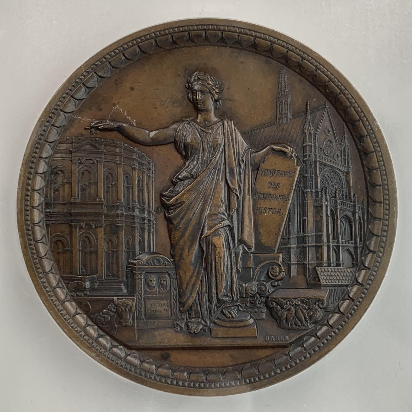 掌中浮雕-藏着的欧洲第032场 PCGS SP64 : 1840年法国历史遗迹保护铜章，69mm，Barre雕刻