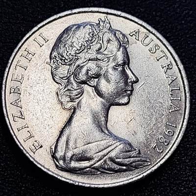 泉币菌-第63场-精品场 1982年英属澳大利亚20分 伊丽莎白女王  鸭嘴兽  28.5mm