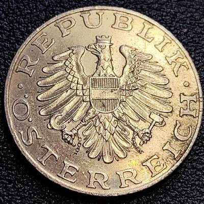 泉币菌-第63场-精品场 奥地利1996年10先令镍币 民族少女 26mm 纪念币