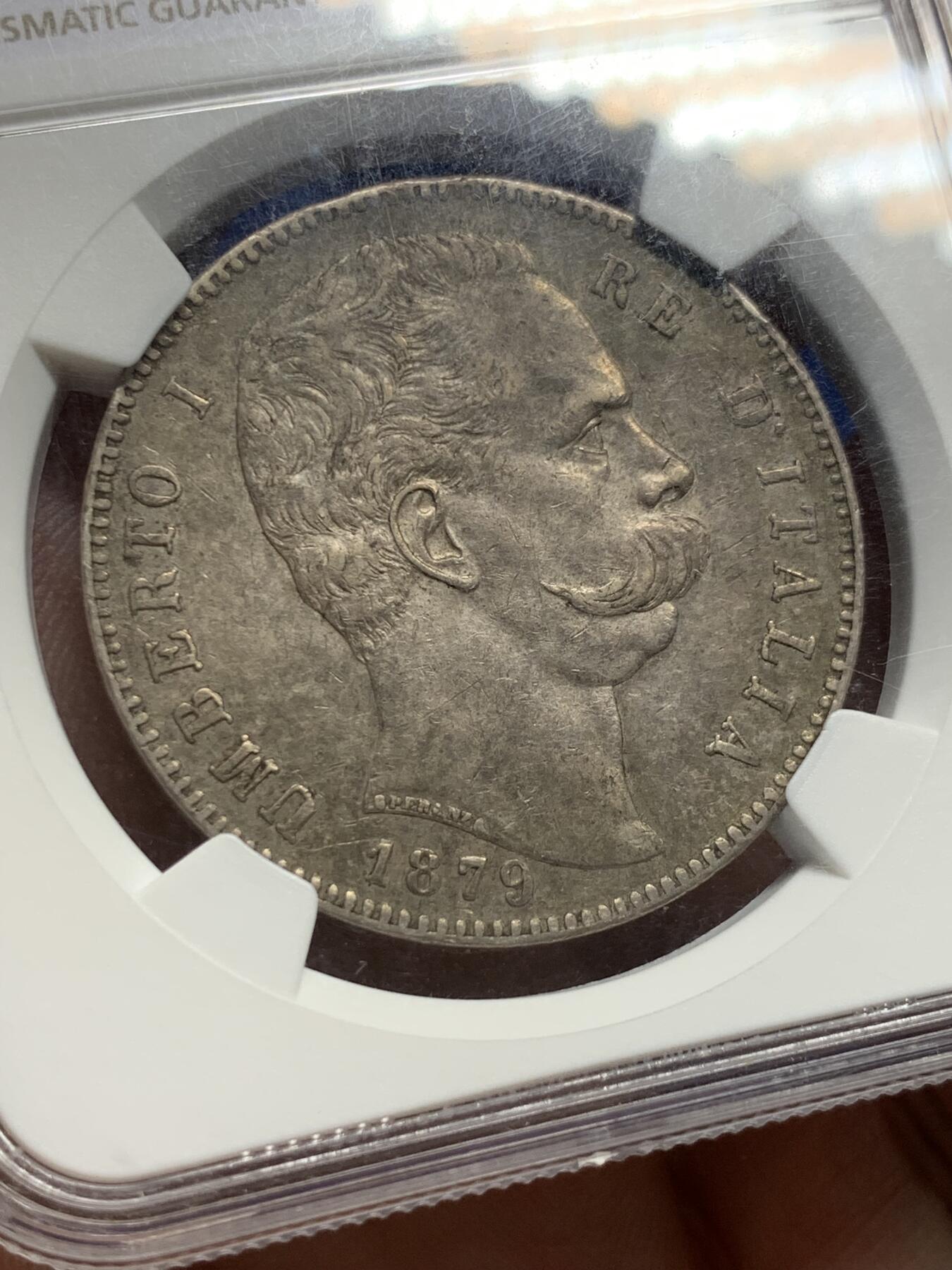 《竞宝斋》第405场 周日，周一，2场连拍 （全场包邮） NGC AU53 意大利1879年翁贝托一世，五里拉大银币，通货能见，有分原包浆不多，非常漂亮的欧洲老灰包浆