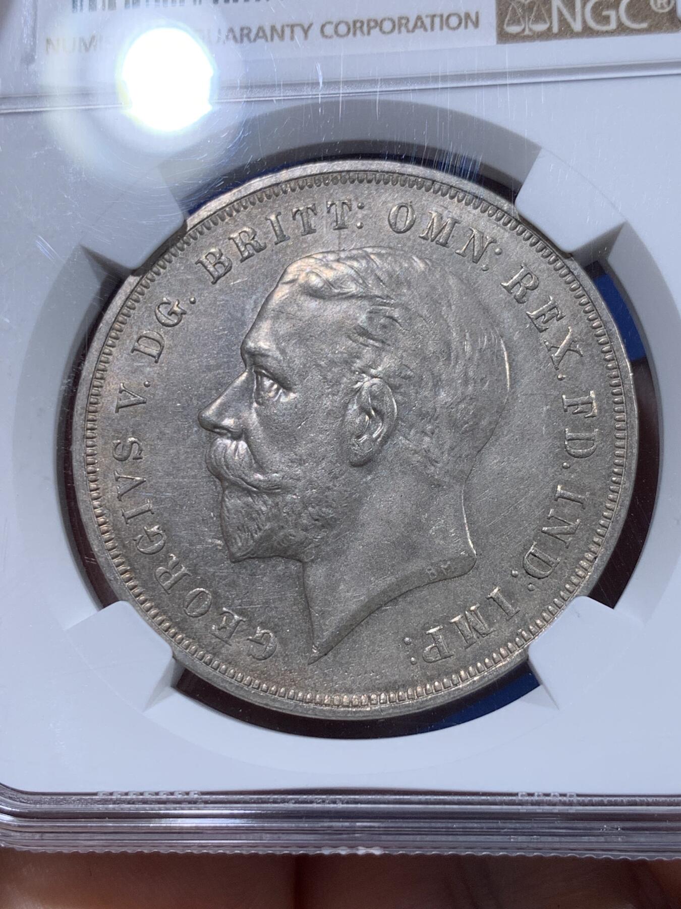《竞宝斋》第405场 周日，周一，2场连拍 （全场包邮） NGC MS64 英国1935年乔治五世1克朗马剑银币
