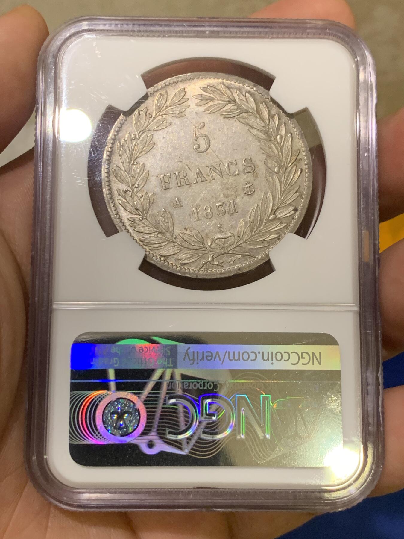 《竞宝斋》第405场 周日，周一，2场连拍 （全场包邮） NGC MS62 法国1831A路易菲利普一世5法郎大银币，历史韵味浑厚 味道不错 盒子边有磕
