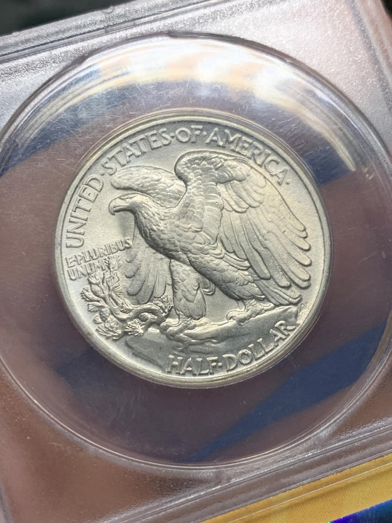 《竞宝斋》第405场 周日，周一，2场连拍 （全场包邮） ANACS MS65 美国1943年行走女神半美元银币，币面清爽干净又漂亮，打制精美，银光闪闪，转光强烈细节优秀，状态一流。ANACS小黄盒子，不输P和N盒子。