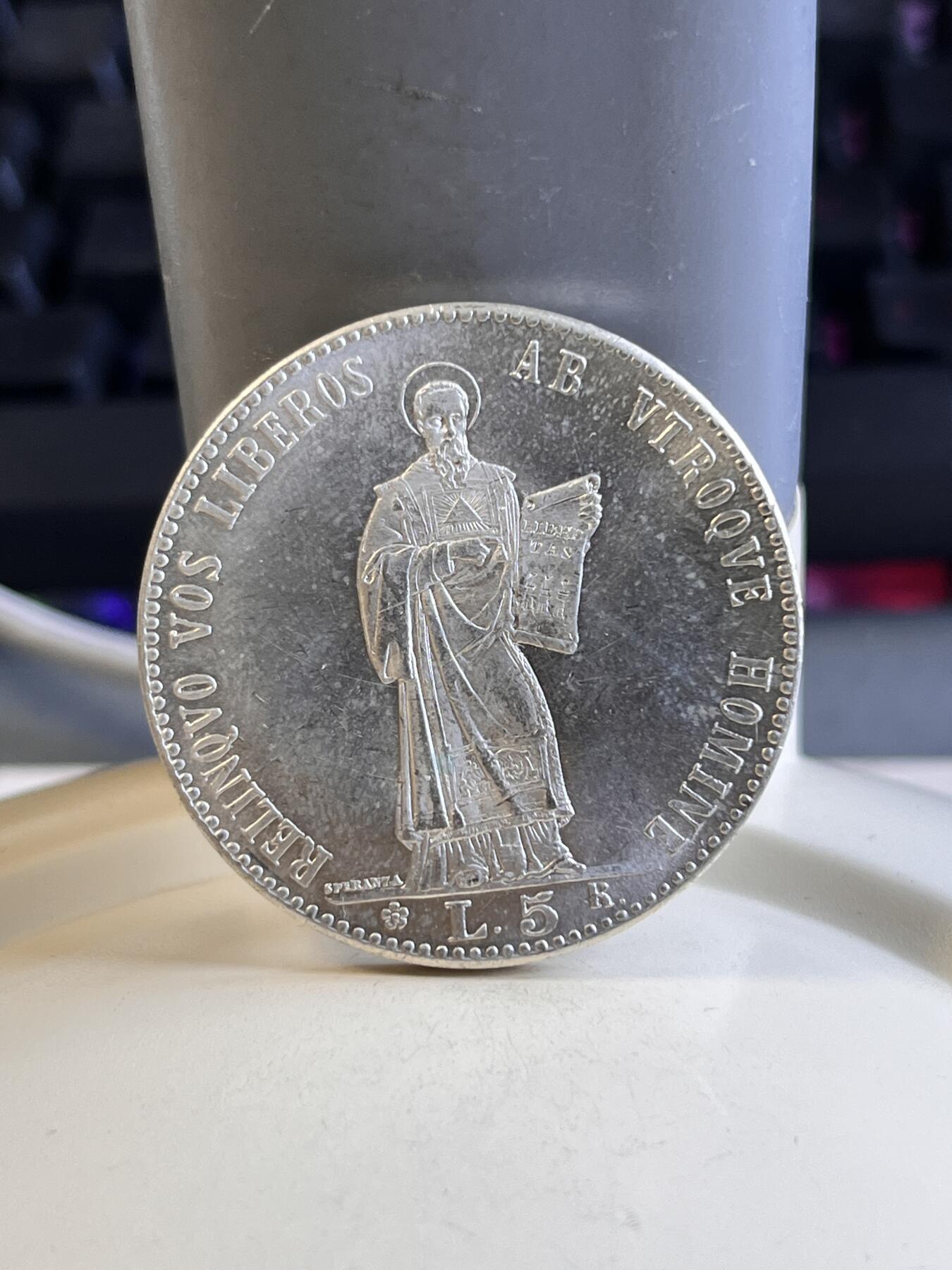 第168期拍卖【长期征集拍品】 复刻圣马力诺1898年5里拉纪念银币，22.65克，没有塑料盒，非原品