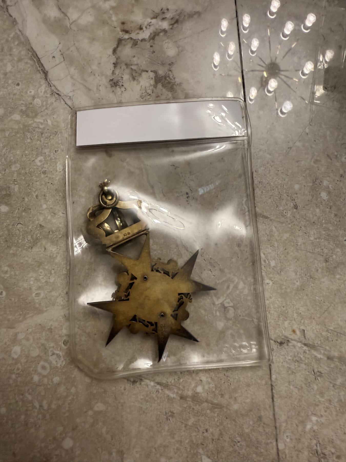红色收藏 瑞士皇室纪念章
