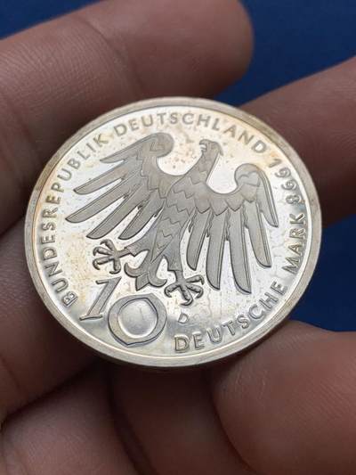 《竞宝斋》第406场 周日，周一，2场连拍 （全场包邮） 德国1998年中世纪神学家希尔德加德·冯·宾根10马克纪念银币，925银，15.5g。