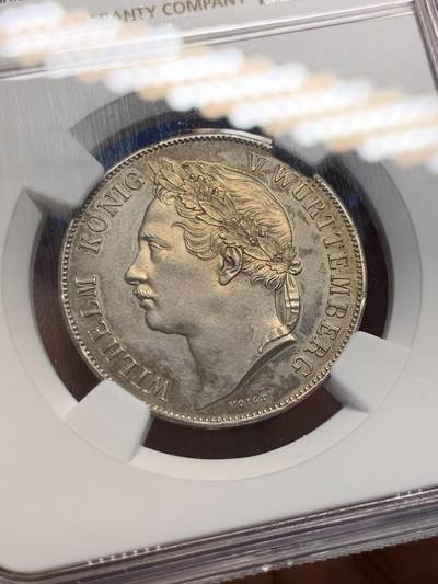《竞宝斋》第406场 周日，周一，2场连拍 （全场包邮） NGC MS63 德国1841年符腾堡登基纪念1盾银币 原味包浆 品相状态很舒服