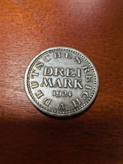 长老汇马年精选第四场拍卖 - 1924A魏玛德国3马克银币，克书MS63分180美金