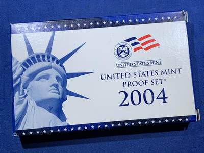 《竞宝斋》第406场 周日，周一，2场连拍 （全场包邮） 美国2004年6枚装精制套币+精制州币5枚套 盒证全