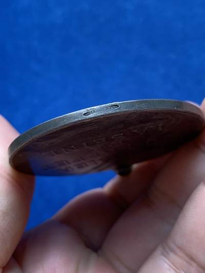 《竞宝斋》第406场 周日，周一，2场连拍 （全场包邮） 法国塞纳省省长法警银质荣誉勋章 66.5克 49.7mm 丰饶角1银标