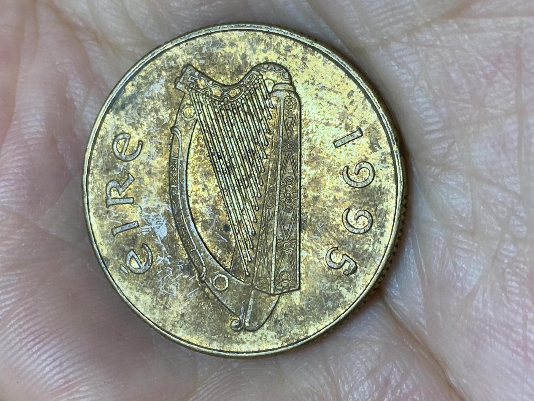 2025年第七十二场(总第九十八场）外国好品散币(免佣金) 爱尔兰🇮🇪1995年20便士(共和国时期第二套，十进制，镍青铜材质)